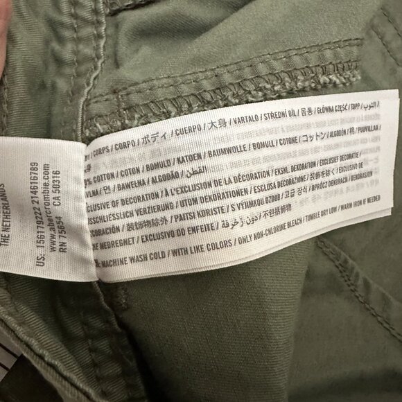 Abercrombie and Fitch Relaxed Utility Pants - Green Size 28 - Picture 7 of 7